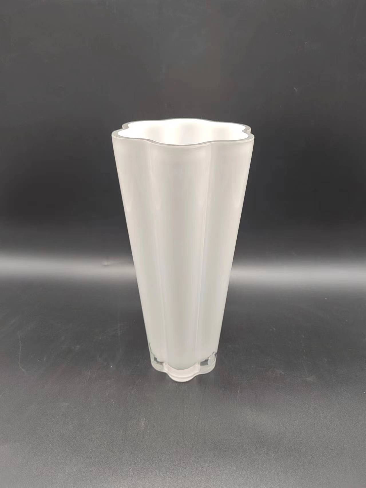 Glass vase in white primary color hand-made