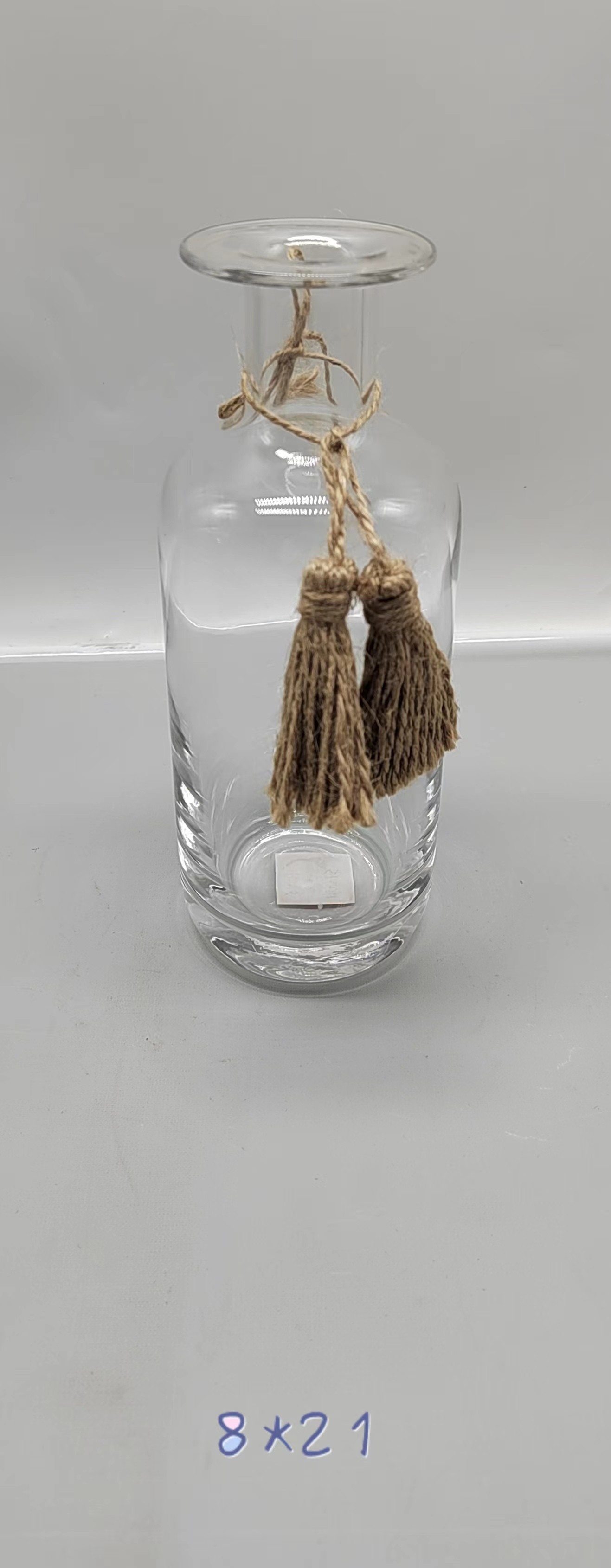 Clear glass vase made by hands/M