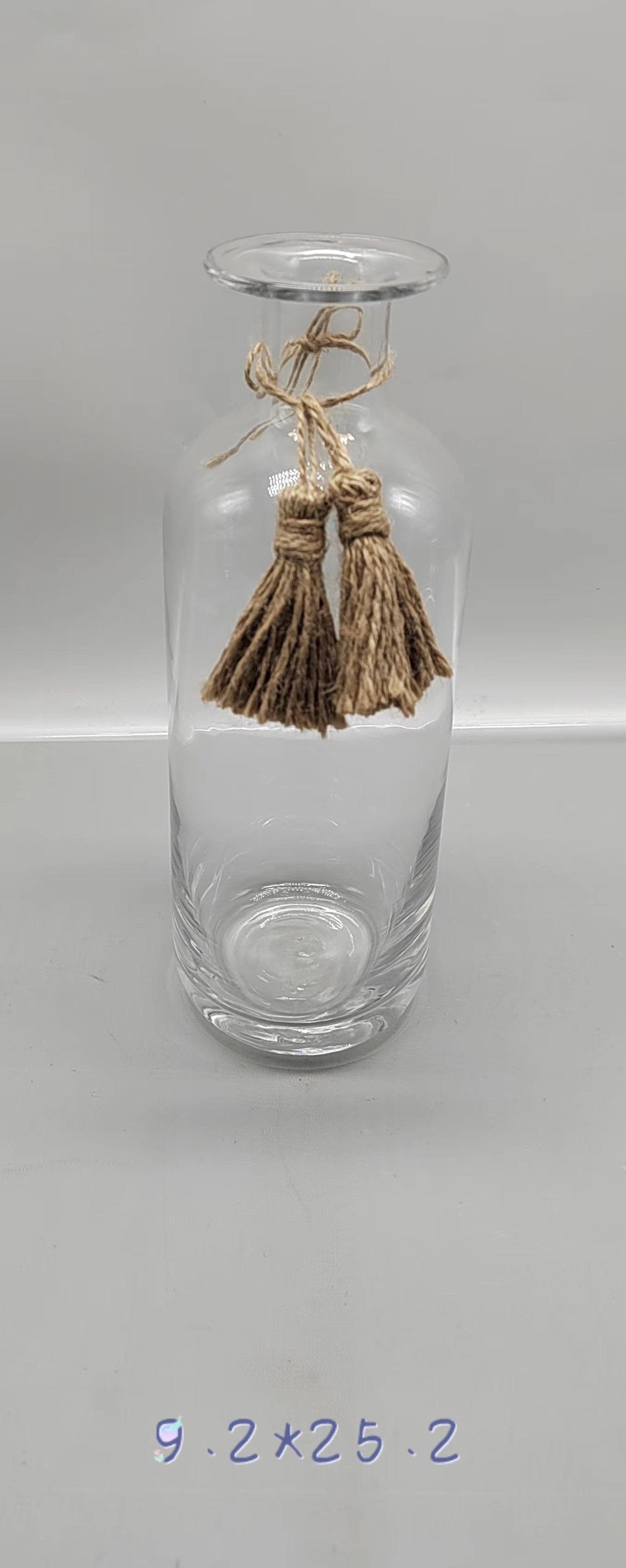 Clear glass vase made by hands/L