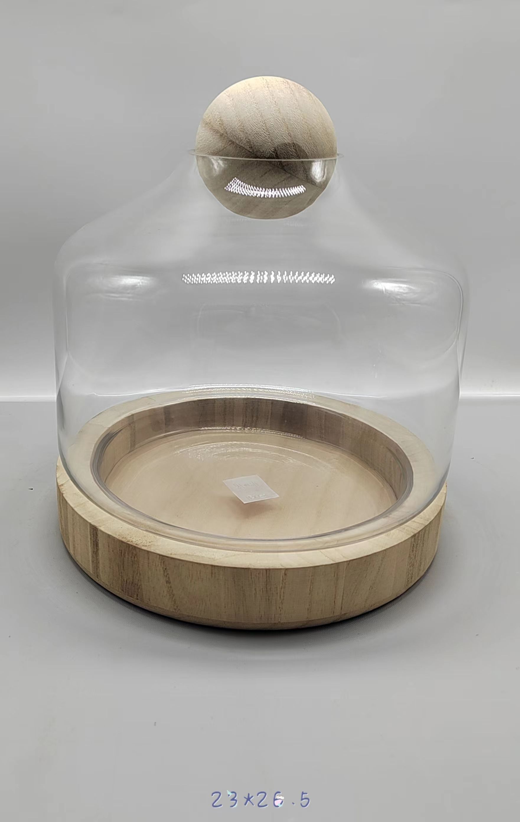 Clear glass jar with wooden ball/M