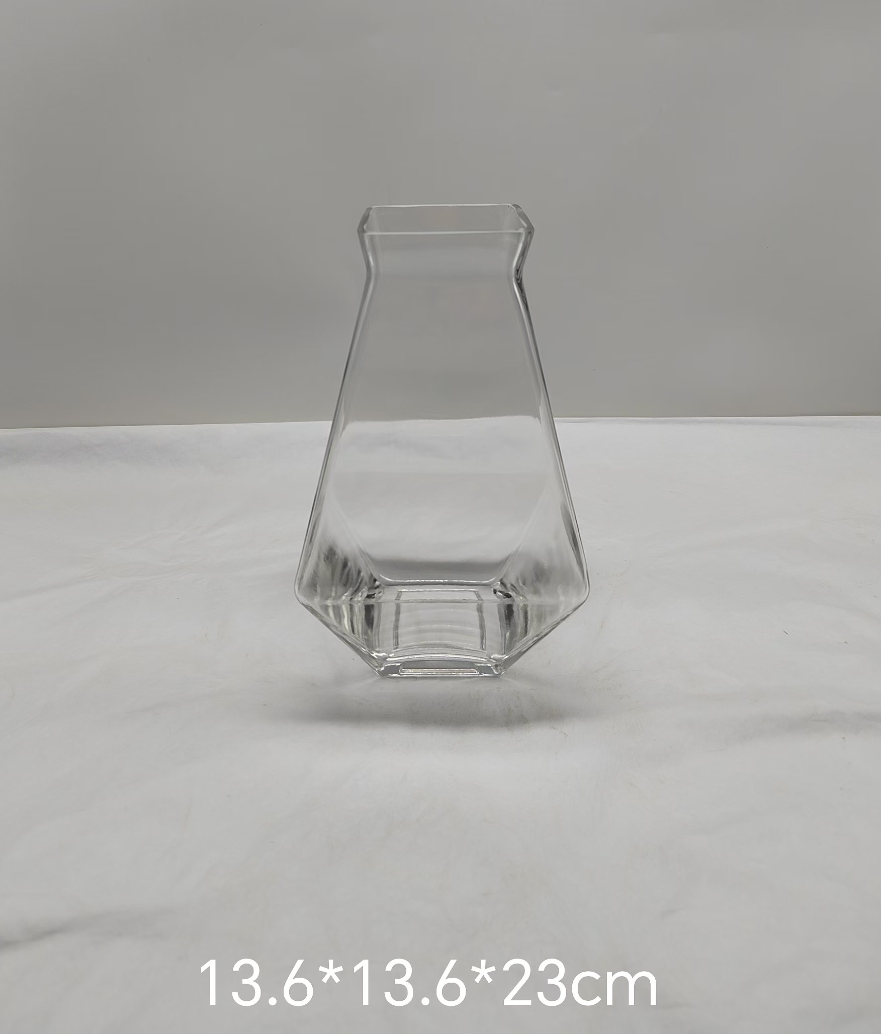 Crystal  glass vase made by hands